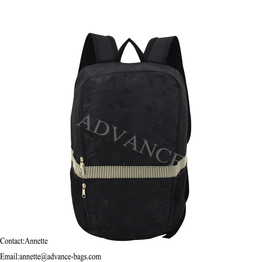 Venta caliente Mochila de viaje ligera Mochilas deportivas al aire libre Mochila para acampar Senderismo Mochila Schhol