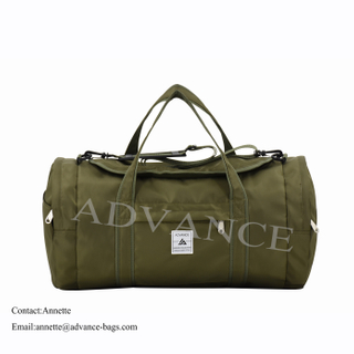 2021 Comercio al por mayor logotipo personalizado de gran capacidad para hombres al aire libre que viajan bolsa de deporte bolsa de deporte elegante bolsa de viaje