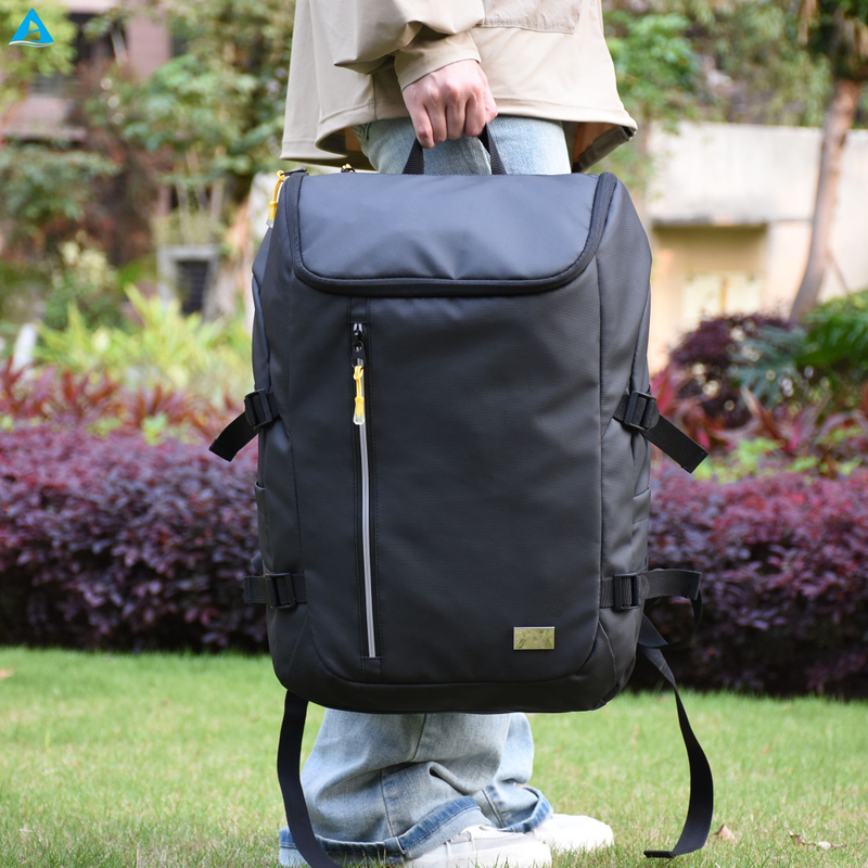 Mochila de negocios de moda mochila grande Carrera en la mochila impermeable al aire libre Rucksack casual Daypack Fit de 14 pulgadas para computadora portátil mochila