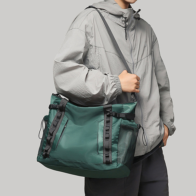 Bolso de mano impermeable de gran capacidad con logotipo personalizado Advance, bolso de viaje portátil versátil, bolso de hombro deportivo de ocio 