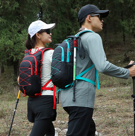 NEW ADVANCE Mochila Softback para senderismo y correr, ligera, transpirable, ajustable, correa para el pecho, tiras reflectantes de seguridad