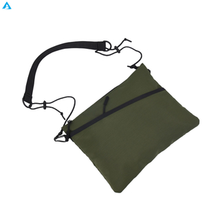 Bolso de hombro individual de gran capacidad para acampar al aire libre, mochila informal cruzada Unisex, riñonera de pecho de alta gama con cremallera de poliéster