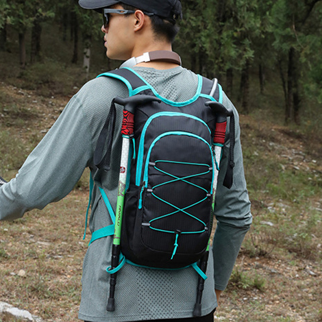 NEW ADVANCE Mochila Softback para senderismo y correr, ligera, transpirable, ajustable, correa para el pecho, tiras reflectantes de seguridad