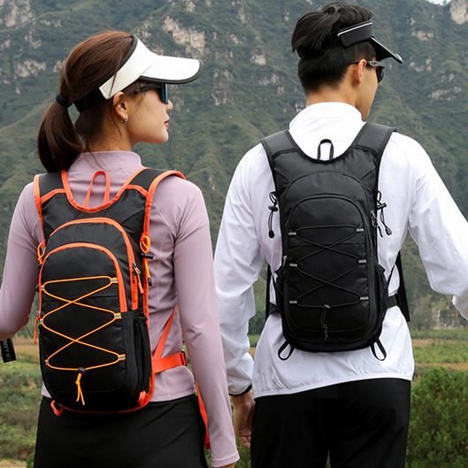 NEW ADVANCE Mochila Softback para senderismo y correr, ligera, transpirable, ajustable, correa para el pecho, tiras reflectantes de seguridad