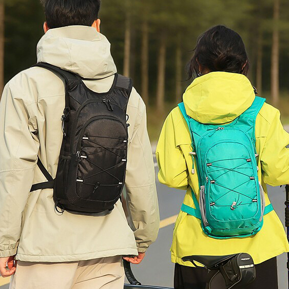 Mochila de hidratación impermeable para exteriores con tiras reflectantes y parte trasera de malla transpirable, mochila de ciclismo para acampar de 20L para hombres y mujeres