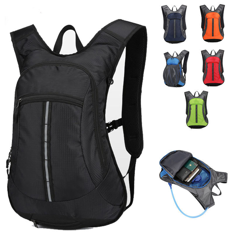 ADVANCE Mochila de ciclismo ligera e impermeable, bolsa para casco, puerto de hidratación, correas ajustables, nailon antidesgarro para correr y ciclismo